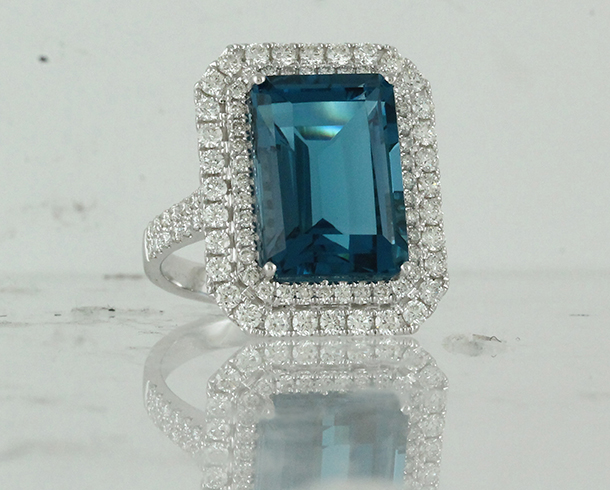 Before Jewelry Shadow & Mirror Effect